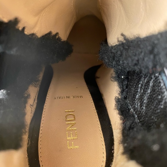 Fendi suede fur trim booties ankle boots heels black 38 - Picture 7 of 9